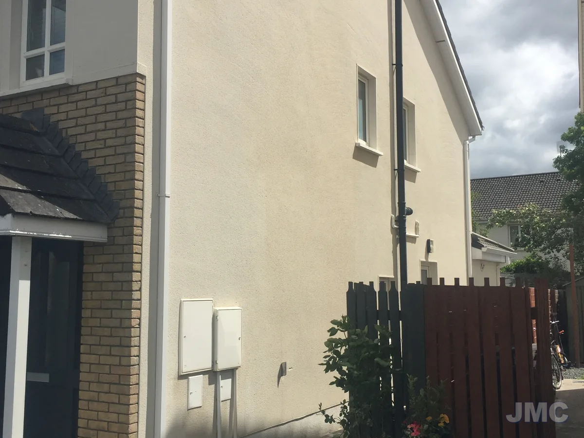 After: Side wall, algae removed