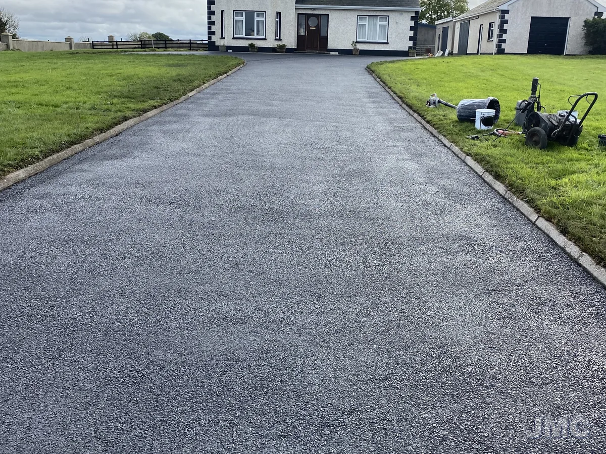 After: Straight avenue to the house, washed