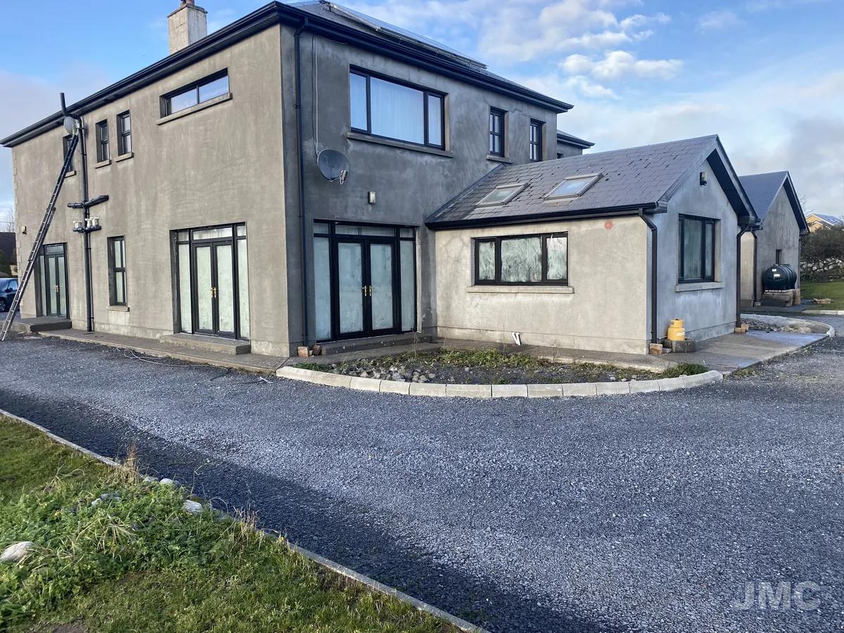 After: Grey render, algae and dirt removed